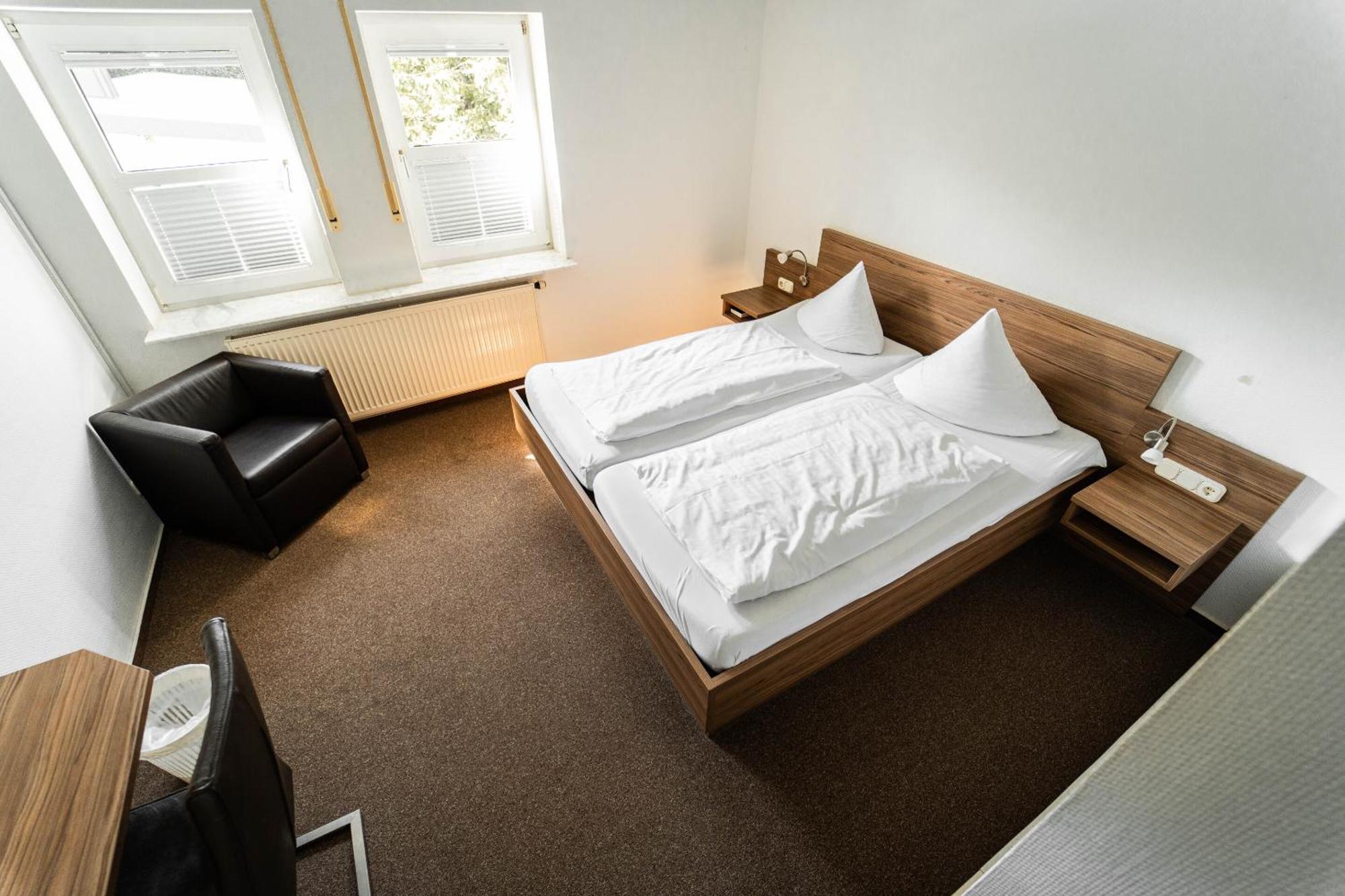 Berghotel Deutscher Flieger Wasserkuppe Gersfeld Room photo