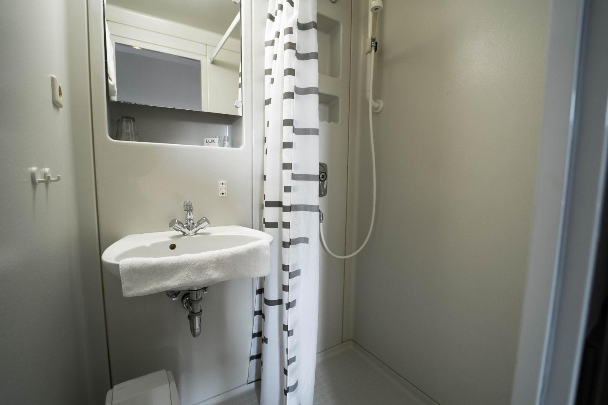 Berghotel Deutscher Flieger Wasserkuppe Gersfeld Room photo