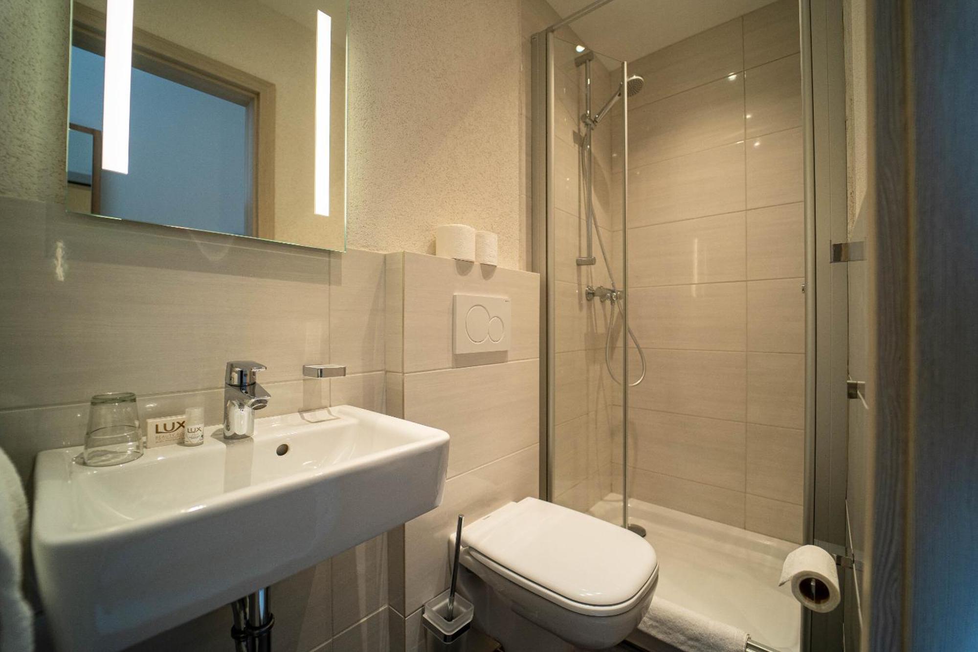Berghotel Deutscher Flieger Wasserkuppe Gersfeld Room photo