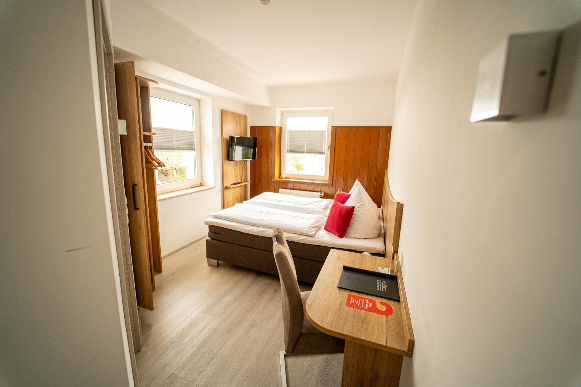 Berghotel Deutscher Flieger Wasserkuppe Gersfeld Room photo