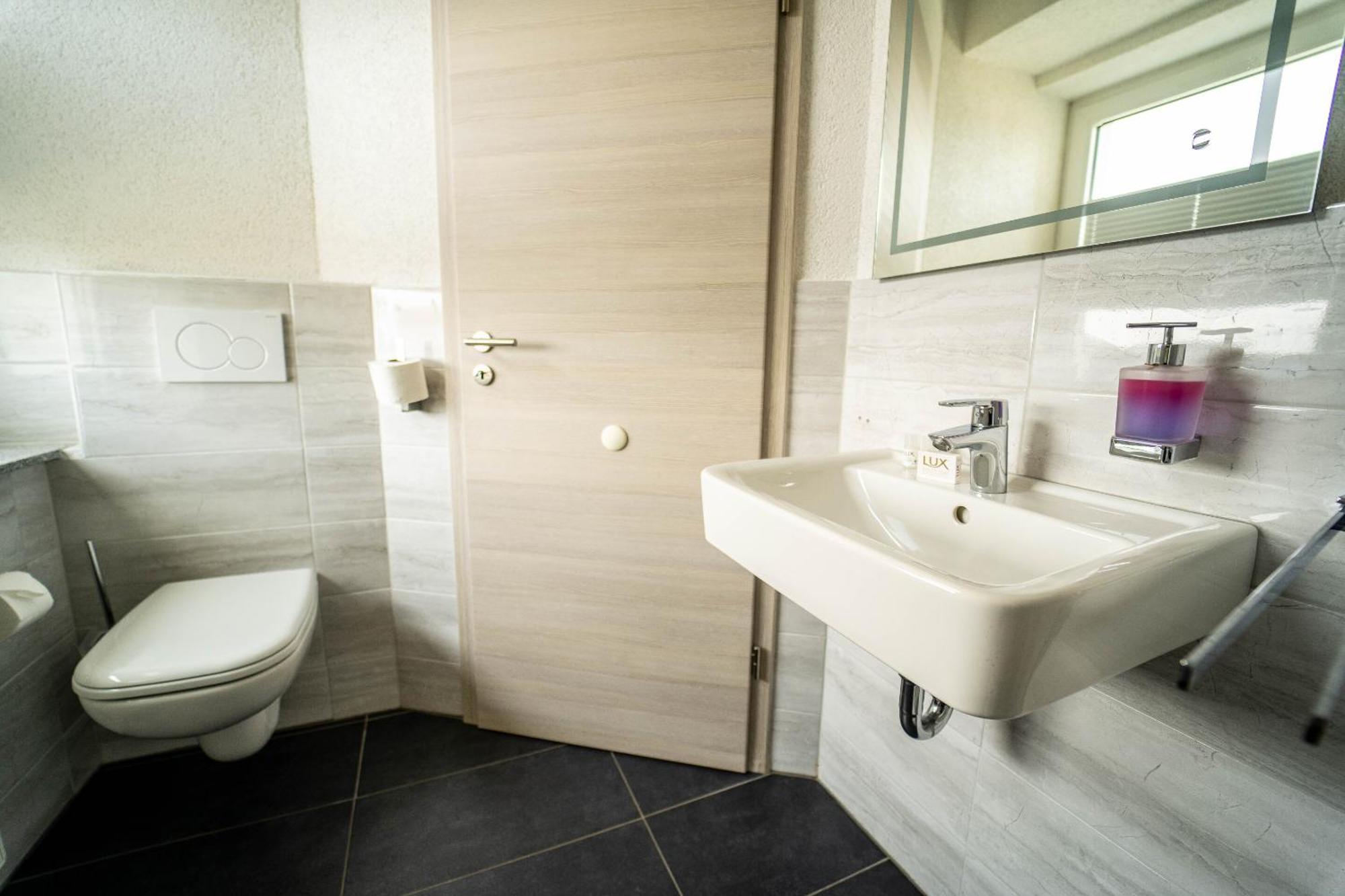Berghotel Deutscher Flieger Wasserkuppe Gersfeld Room photo
