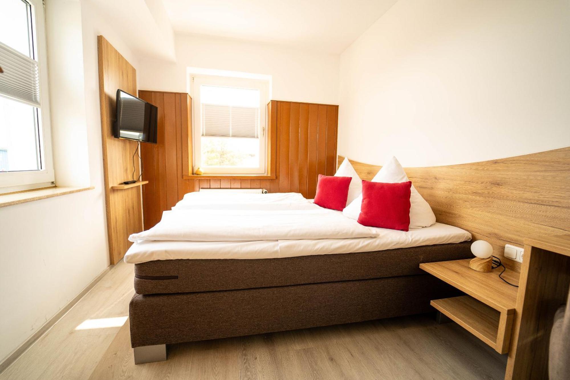 Berghotel Deutscher Flieger Wasserkuppe Gersfeld Room photo